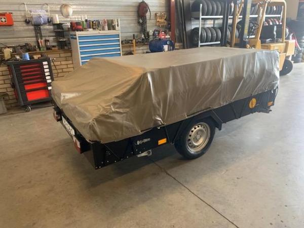 Vouwwagens Tentrailers & Caravans