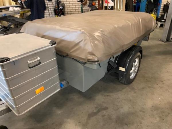 Vouwwagens Tentrailers & Caravans