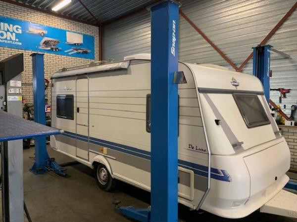 Vouwwagens Tentrailers & Caravans