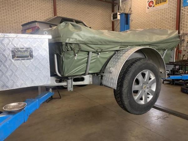 Vouwwagens Tentrailers & Caravans