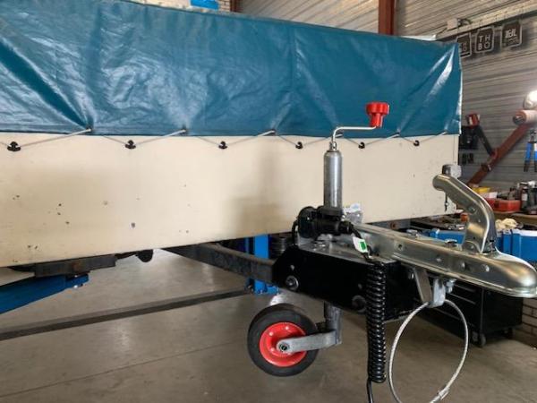 Vouwwagens Tentrailers & Caravans